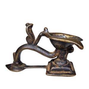 Antique Brass Temple Diya Aarti Light Stand ,Original Old Hand Crafted Arti Lamp, South India Antiques, Traditional Shaped