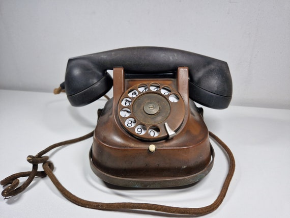 Ancien téléphone PTT Schneider – modèle cadran à clapet – bakélite noire – années 1960 - Collection