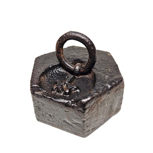 French scale weight, Antique Old hexagonal, 1kg Cast iron