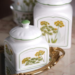 Villeroy  and Boch Althea Nova canister charm  cannister with lid