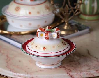 Villeroy Boch Christmas Cakes & Cook Rimmed Very RARE 7” Candy Dish Toys Fantasy