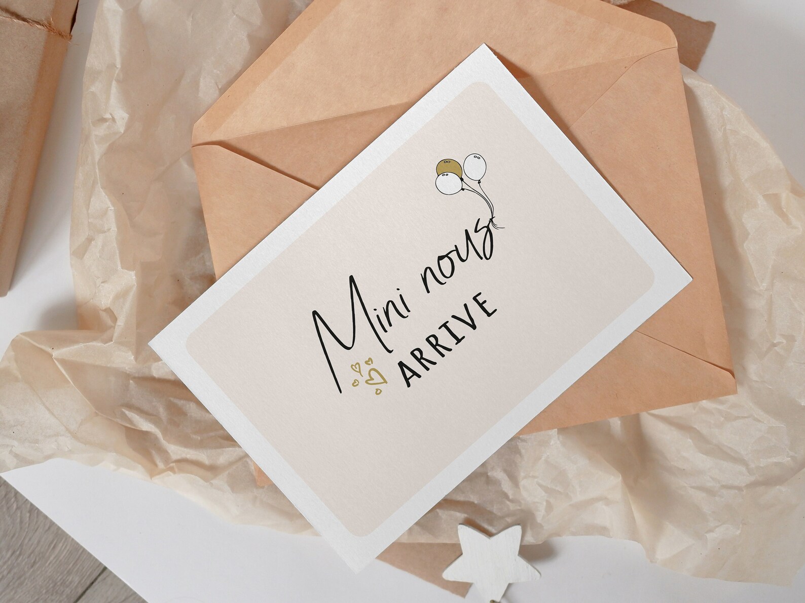 Carte En Bois Gravée 'Nous Est En Chemin' - Mini Annonce De Grossesse Avec Pochette, Cadeau Original