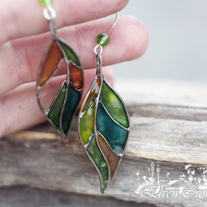 Stained glass earrings Dangle earrings Lightweight earrings Color glass leaf earrings Forest jewelry Leaf elven jewelry