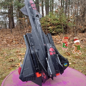 GI Joe Cobra Night Raven display stand also fits Liberator. Cobra Air logo