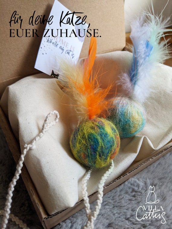 Cat fishing system &quot;Mika&quot;, cat toys, feather toys for cats, felt ball with bell | orange and green