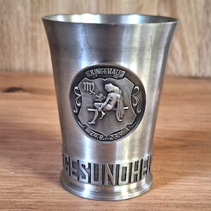 Very nice tin mug, with 95% tin content.