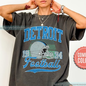 Detroit Football Comfort Colors Vintage Style T-Shirt, Detroit Football Tee, Detroit Football Shirt,Detroit Sweater,Sunday Football FSE18