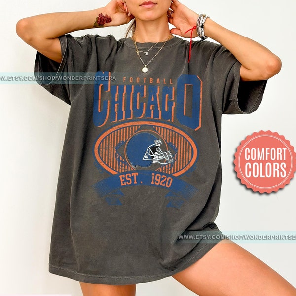 Chicago Football Vintage Style Comfort Colors T-Shirt ,Retro Chicago Football T-Shirt , Chicago Fan Gift , Sunday Football FAR12