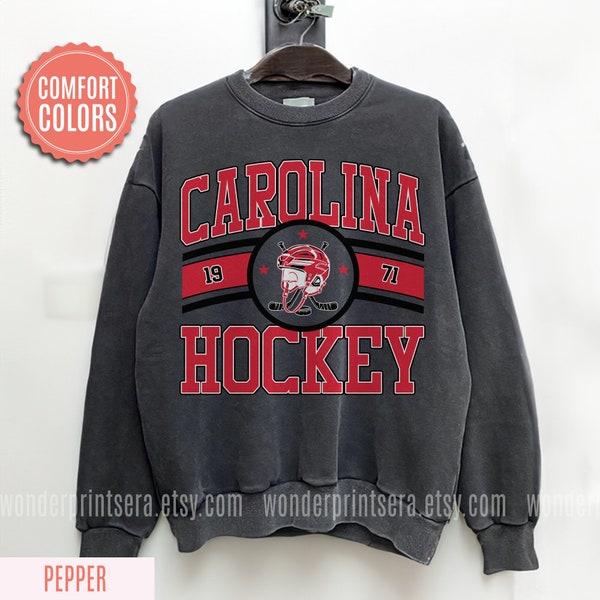 Carolina Hurricane Vintage Style Comfort Colors Sweatshirt, Hurricane Sweater,Hurricane T-Shirt,Hockey Fan Shirt,Vintage Carolina Hockey H19