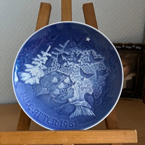 Plato de colección real vintage Bing & Gröndahl 1981 con palomas Plato navideño azul Christmas Copenhagen