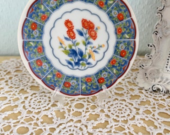 Vintage Porcelain Set of 2 Mini Japanese Plates Collector Plates