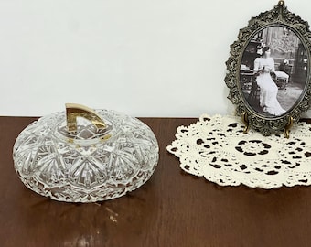 Vintage crystal candy dish with lid sugar bowl lead crystal crystal glass