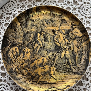 Vintage Porcelain Fürstenberg Wall Plate Collector&#39;s Plate