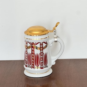 Porcelain mug vintage beer mug with lid