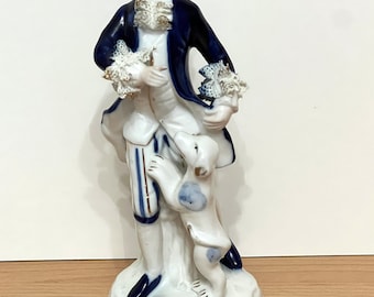 Vintage Porzellanfigur Barock Stil " Mann mit Hund"  Mid Century