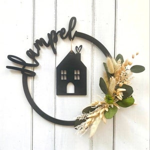 Door wreath with dried flowers, wooden house personalized home personalized decoration wall entry, door sign family, birthday gift wedding