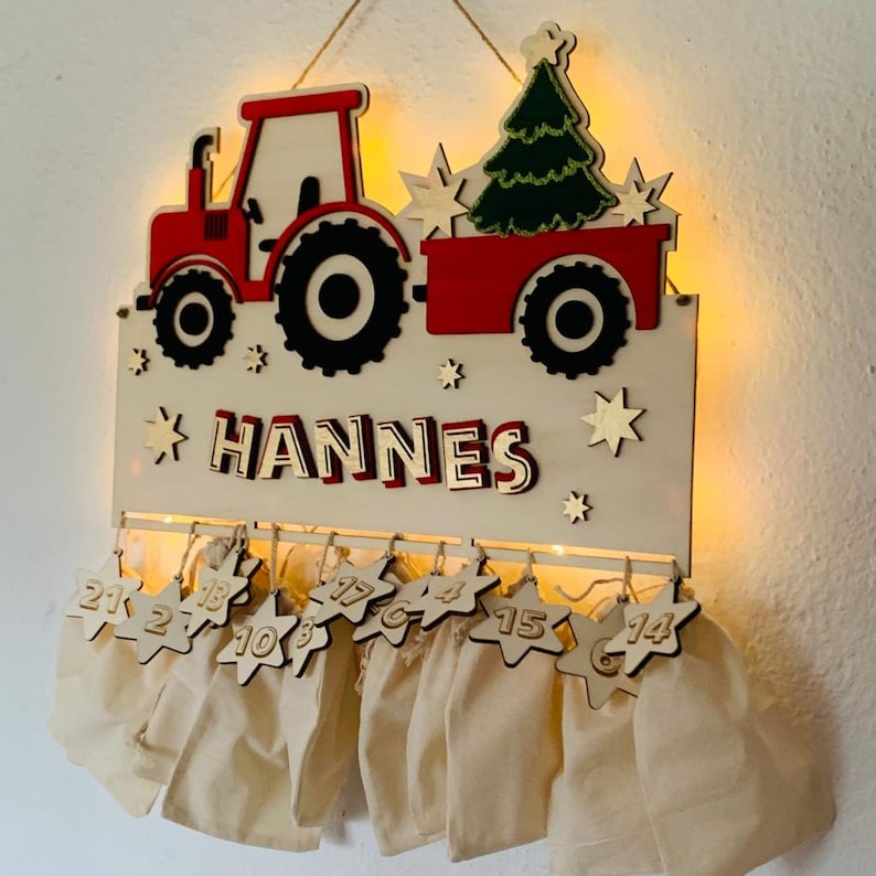 Adventskalender XXL Traktor aus Holz, personalisiert mit Wunschtext und in Wunschfarbe, Geschenkidee, Babys Weihnachten, Advent, Nikolaus Bild 6