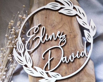 Bruiloft krans cadeau gepersonaliseerd met namen gemaakt van echt hout huwelijksgeschenk, houten bruiloft teken, houten krans, bruiloft krans, bruiloft decoratie