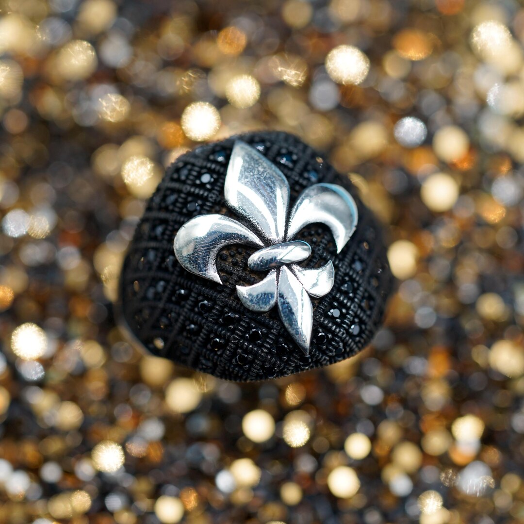 Sterling Silver Fleur-de-lis Ring for Men | Gothic Black Silver