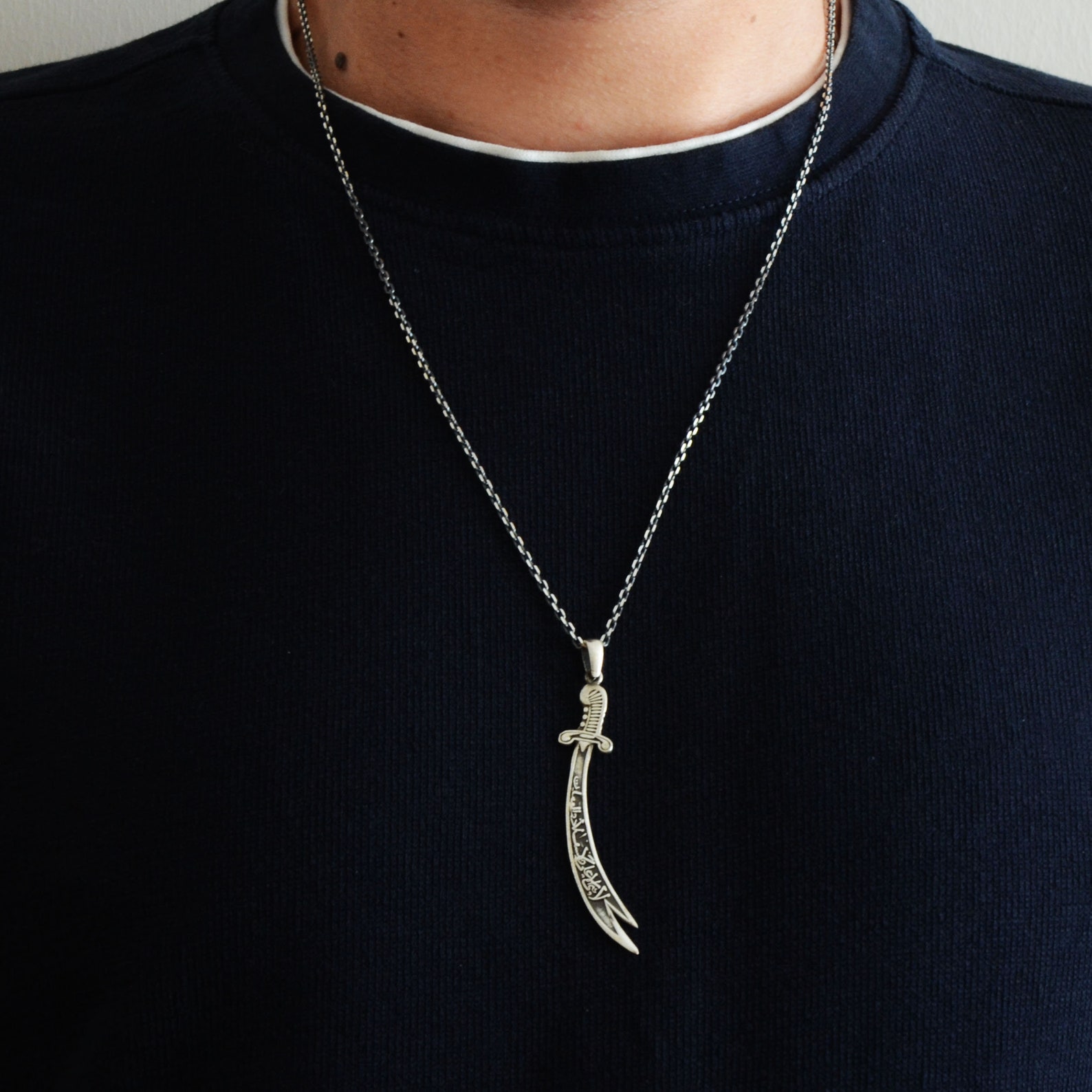 Collana Unisex Simbolo Religioso Collana Con Ciondolo Spada Zulfikar ( Zulfiqar) - Simbolo Islamico Imam Ali, Acciaio Inossidabile, Unisex Spada Zulfikar Ciondolo