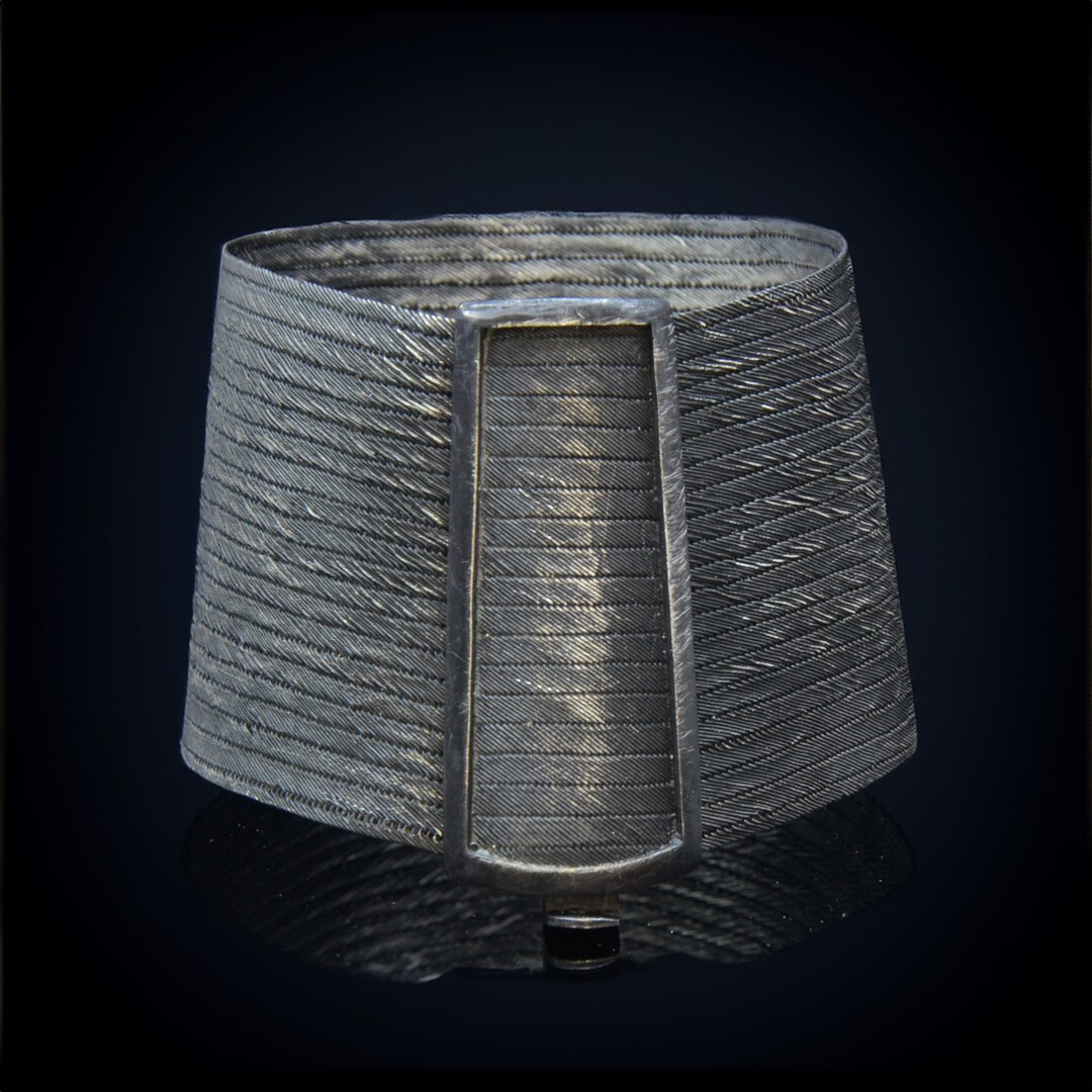 The Art of Craftsmanship, Exploring the Beauty of Luxury Handmade 