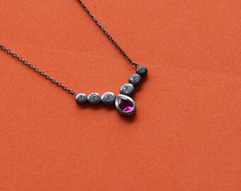 Collar de piedra rosa, blanco y rosa, collar de lujo colorido para mujer, colgante minimalista, regalo para novia, regalo para mamá, oferta