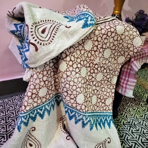 Affordable throws for home | Soft and cozy decorative throws | Printed artisanal throws | Lightweight throws | Throws for gifting