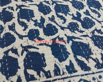 Edredom Kantha Floral Azul Índigo: Colcha de Algodão Feita à Mão