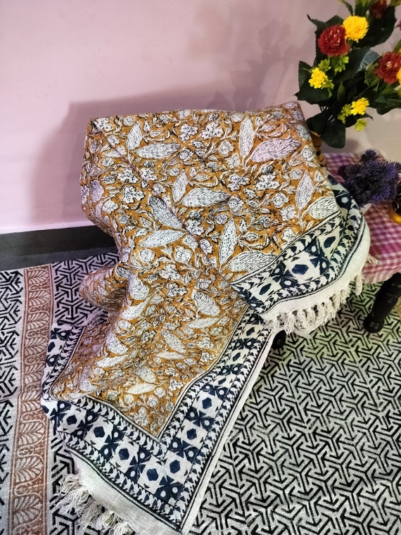 Handmade Block Print Cotton Throw Blanket: Boho Tassel Decor