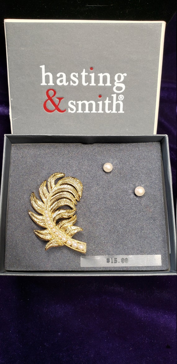 Vintage Hasting & Smith Brooch and Earrings Set in