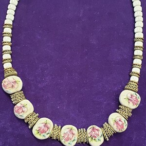 Vintage Chunky Heavy Ceramic bead necklace Light Gray Floral Brass & Silver Tone
