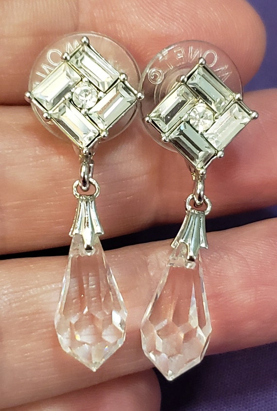 Vintage MONET Signed Clear Crystal Dangle Earrings