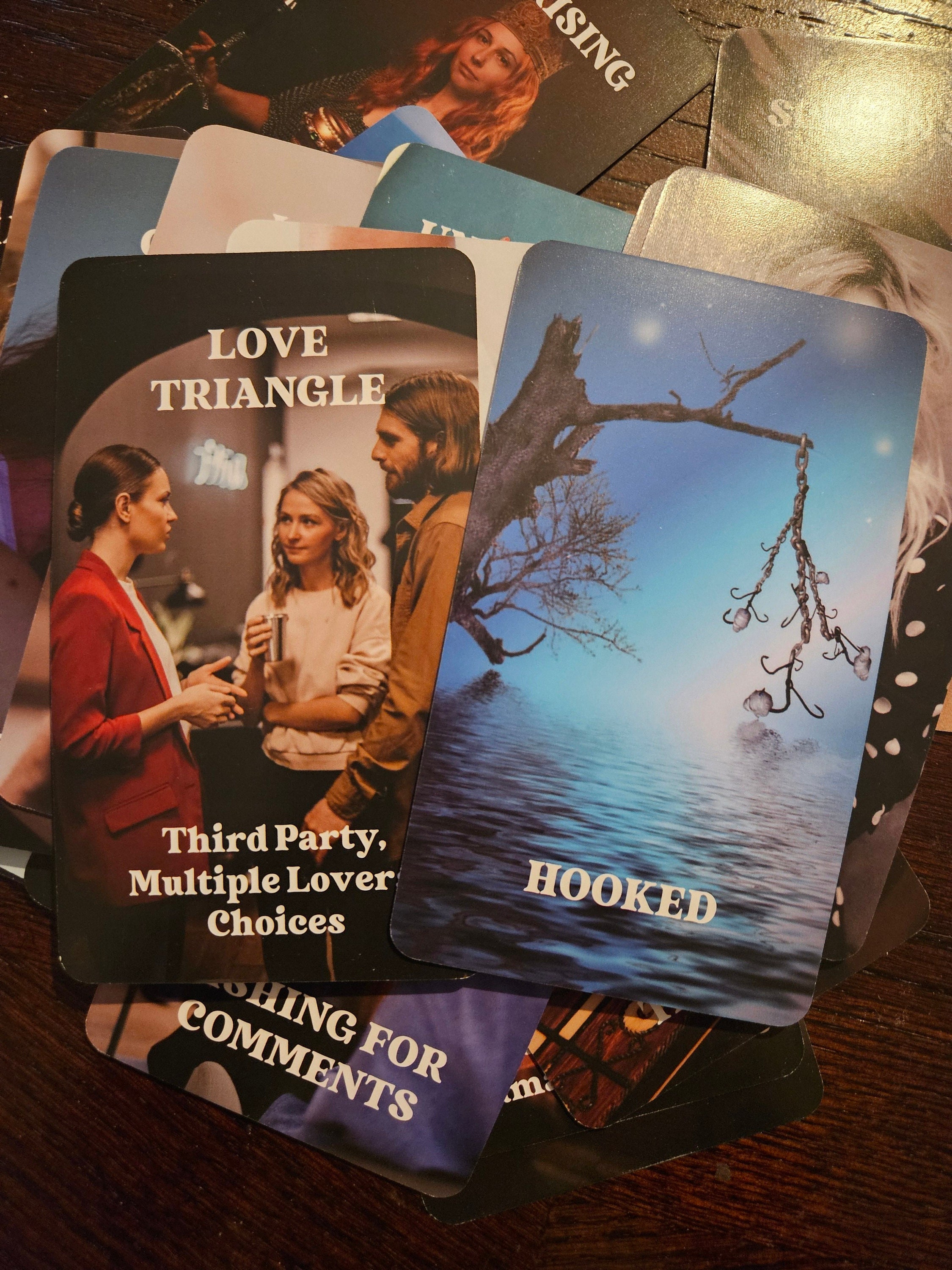 What's going on with them? Whats Tea? Card Pull Reading! NO Interpretation
