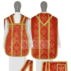 Römische Chasuble mit Stola, Burse, Manipel und Kelch Schleier