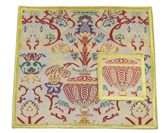 Burse and chalice veil