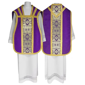 Roman Chasuble with stole, burse, maniple and chalice veil
