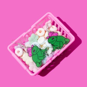 Pink Cowboy Hat Frog Acrylic Earrings for Cosplay Party by BUNNYBOOP