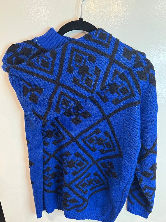 VTG Carriage Court Black and Blue Sweater (Small) - image 3
