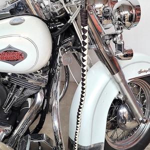 バイクハンドルバー用ウィップ