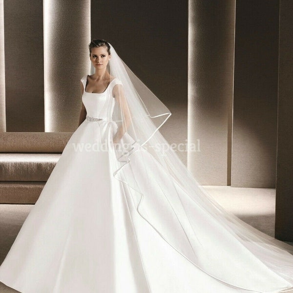 Wedding veil with crystals