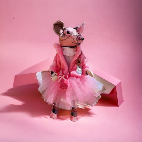 Pig Art Doll, Poseable Doll, Ball Jointed Doll, Pink Art Doll, Soft Sculpture, Farm Animal Doll, OOAK, Unique Doll, Custom Doll, Pig Stuffy