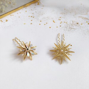 Iridescent bridal hair pins for Romantic boho wedding, Crystal stars bridal bobby pins set of 2, Brides mother headpiece, Hair jewelry set