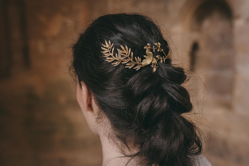 Corona de hojas traseras de oro para boda romántica, peine de novia, flores de peine de novia, tiara nupcial floral, tocado de novia rústico image 3