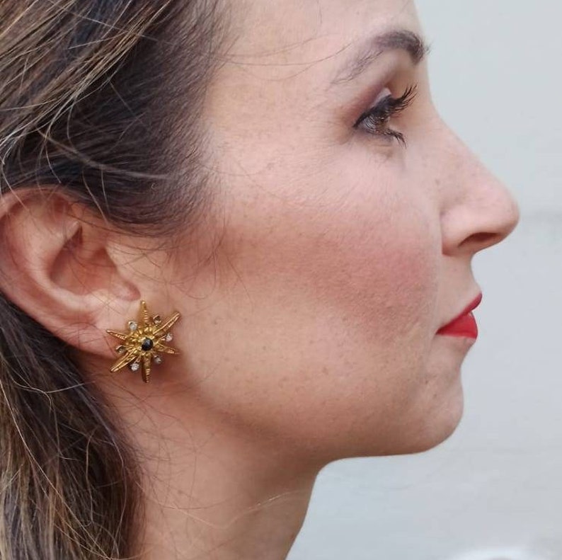 Hemelse bruidsoorbellen met kristallen sterren, perfect voor een winter of kerstbruiloft. Handgemaakte sieraden cadeau voor haar. Gold Earrings