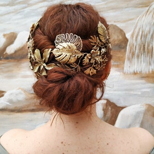 Leaves jewelry bridal crown for Boho beach wedding, Bridal headpiece, Semi Bridal wreath with monstera leaves, Summer wedding headpiece image 4