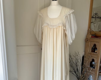 Fabulous Vintage Gina Fratini 1974 Cream Silk Lace Dress Romantic Occasion Bridal Empire Victoriana Muslin Sleeves Bust 34 35