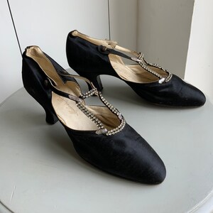 Antique Rare 1920s Black Silk Satin Flapper Evening Shoes