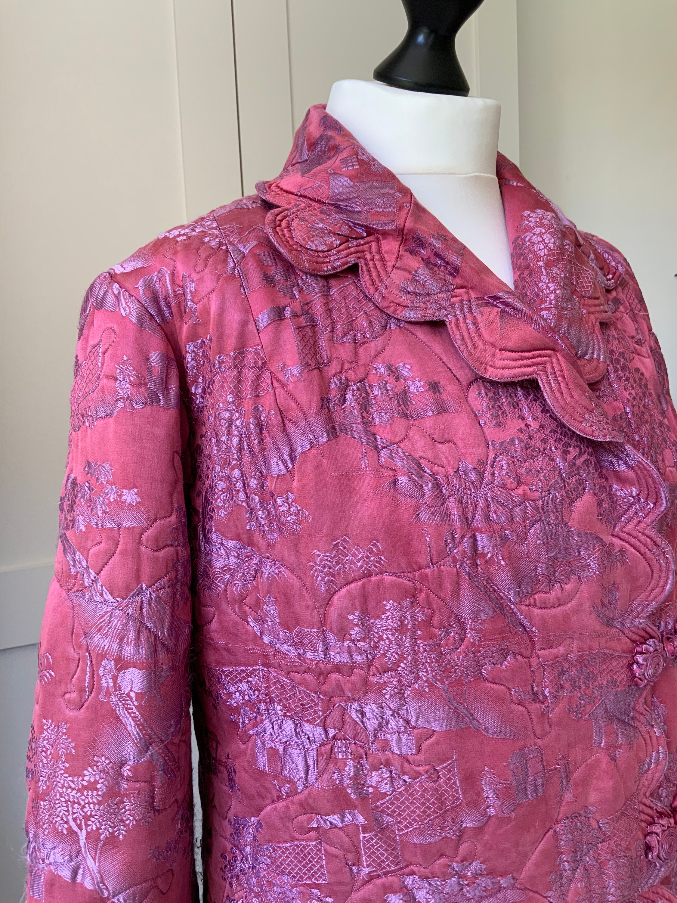 Rare Antique Vintage Chinese Silk Evening Boudoir Jacket Rare Antique Vintage Chinese Silk Evening Boudoir Jacket