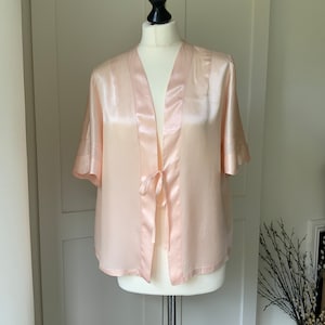 Vintage 1930s 1940s Glossy Pink Satin Tie Front Bed Jacket Boudoir Top Retro Lingerie Loose Fitting Scalloped Sleeves  M L Bust 36 38