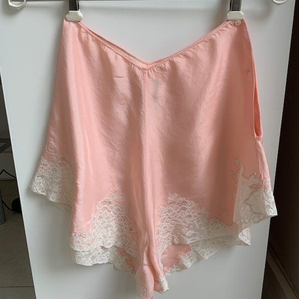 Vintage Original 1950s 1960s Peachy Pink Silk French Knickers Camiknickers French Ivory Lace Helen Stuart Lingerie Waist up to 25 inches